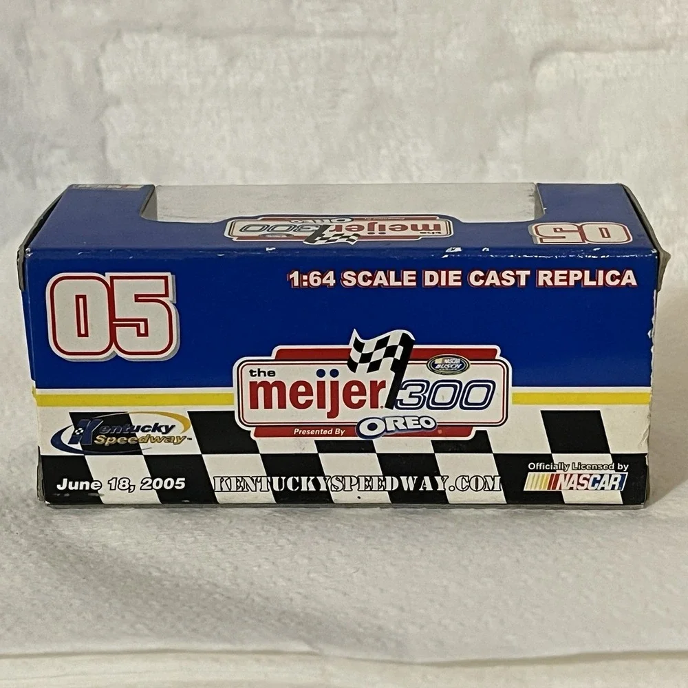 Kentucky Speedway Meijer 300 NASCAR Oreo Die-Cast Car 2005 Sealed in Box